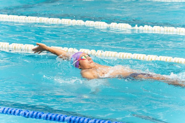 Améliorez vos performances avec un programme de musculation aquatique